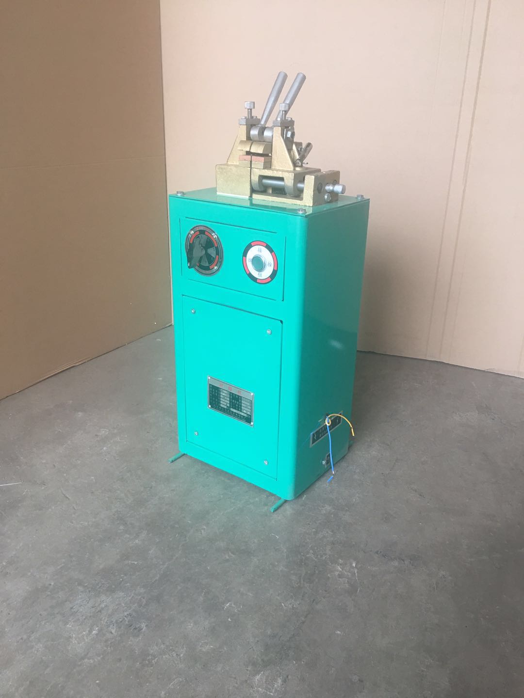 数字化脉冲气体保护焊机