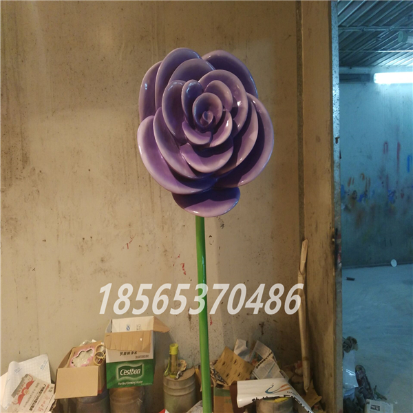 玻璃钢植物装饰雕塑 卡通花卉小品摆件 仿真蓝色玫瑰花雕像定制