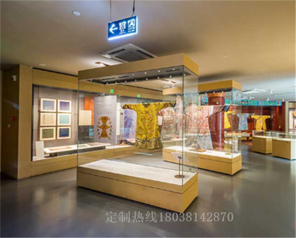 中国丝绸博物馆展示柜定制厂家收藏品展览展示柜设计