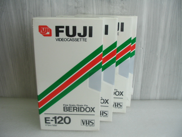 广州转换VHS老录像带转U盘制作刻录电脑视频编辑磁带转录
