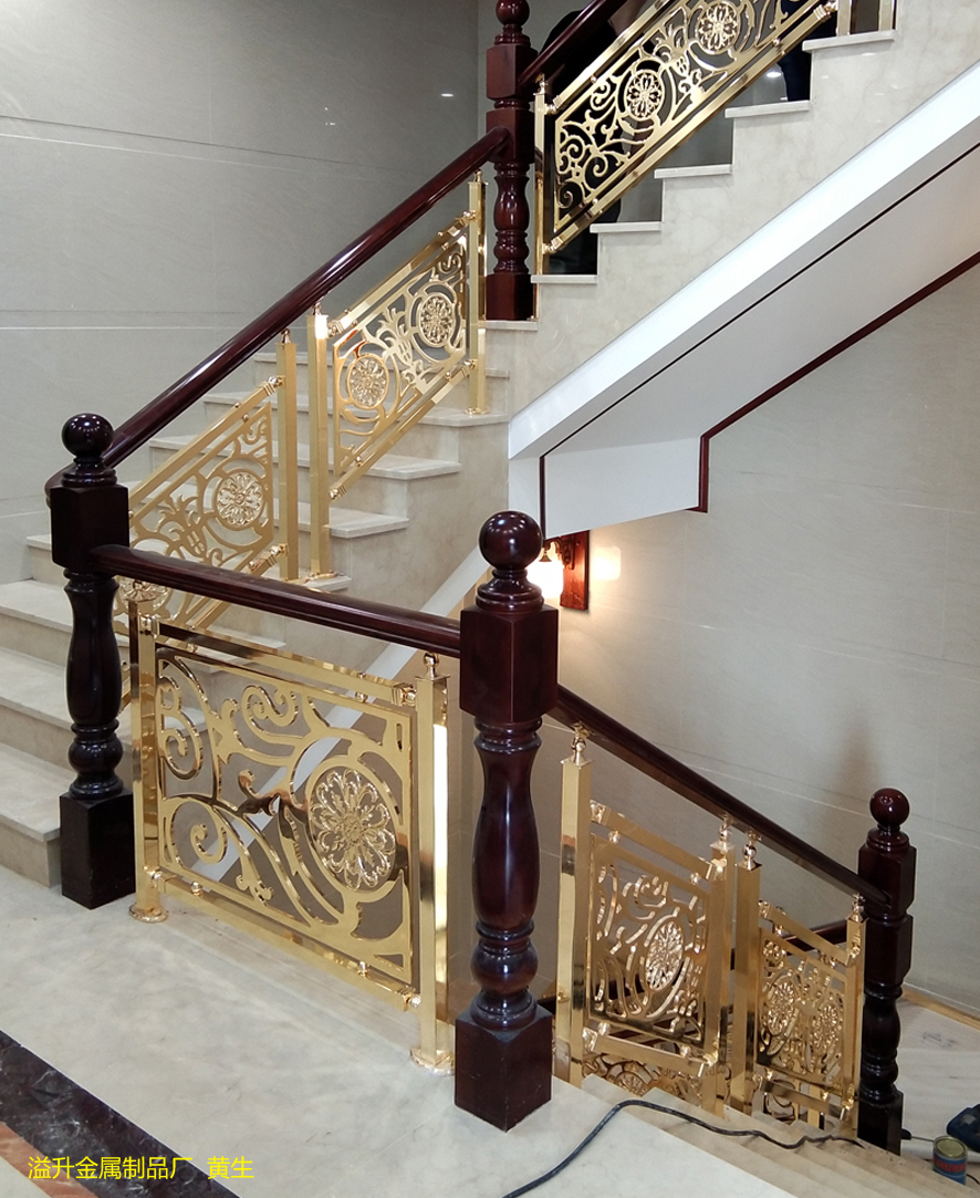 格尔木镀铜铜楼梯护栏新古典装修 演绎异域风情设计