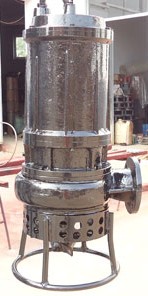 抽沙泵价格,吸沙泵可以用70米或100米深,渣浆泵工作原理