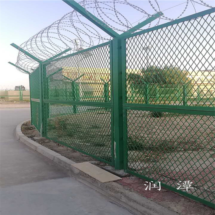 安徽 农垦围栏网厂家 浸塑隔离网