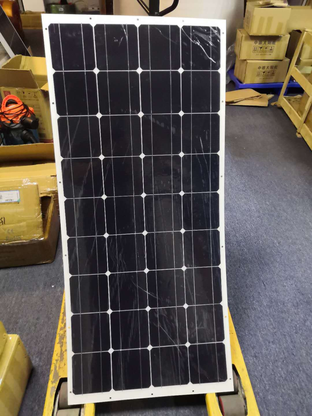 中德太阳能太阳能板18v90w软性车顶充电板 监控房车充电板